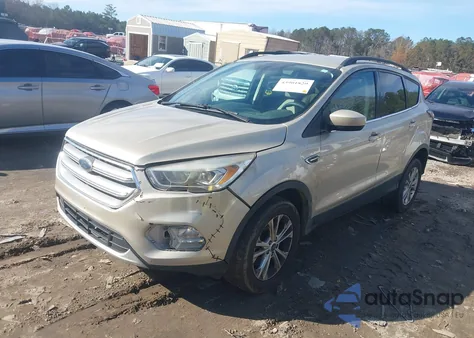 2017 Ford Escape Se z USA, uszkodzony, nr VIN 1FMCU9G95HUC90522